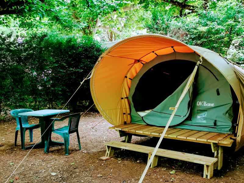 cabane insolites pour vacances dans les gorges du Tarn